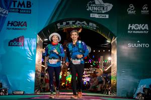 BIB: 5213, 5501
                            <button type="button" onclick="openModal(24875772)" class="btn btn-primary btn-sm float-right btn-popup" data-toggle="modal" data-target=".modal-high-quality">
                        <i class="fas fa-shopping-cart"></i> Add to Cart
                    </button>
                                            <button type="button" onclick="isThisMe(24875772, true)" class="btn btn-success btn-sm float-right btn-popup btn-isme hidden" data-toggle="tooltip" data-placement="bottom" title="นี่คือรูปของคุณใช่ไหม คลิกที่นี่เพื่อเอาเข้าอัลบั้ม">
                        <i class="fas fa-plus"></i> Add to album
                    </button>
                    <button type="button" onclick="isThisMe(24875772, false)" class="btn btn-warning btn-sm float-right btn-popup btn-isnotme hidden">
                        <i class="fas fa-ban"></i> Remove from album
                    </button>